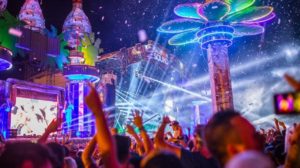 Performing artists at Balaton Sound’s electronic set -Clubbingtv.com