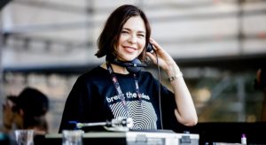 Nina Kraviz Signs Aphex Twins On Her Record Label -Clubbingtv.com