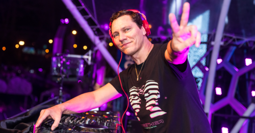 VER:WEST will perform