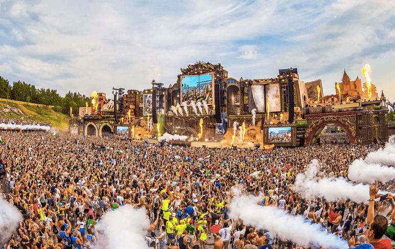 Unexpected first announcement for Tomorrowland…but that’s for the best!