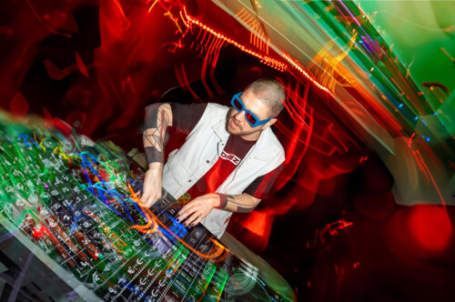 MOSIMANN behind the decks X DIEZ PROJECT